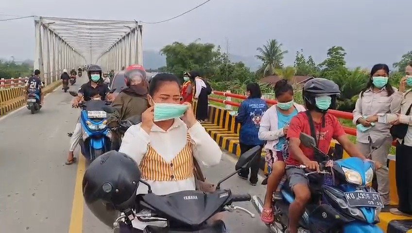 Kabut Asap Mulai Ganggu Udara Malinau, Pemkab Bagikan Masker